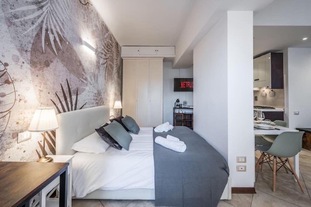 Sotto Le Due Torri 5* Leilighet Bologna Eksteriør bilde